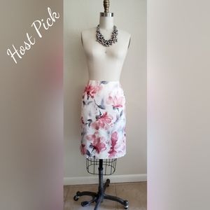 🌟 NWOT Jones of NY Floral Satin Pencil Ski